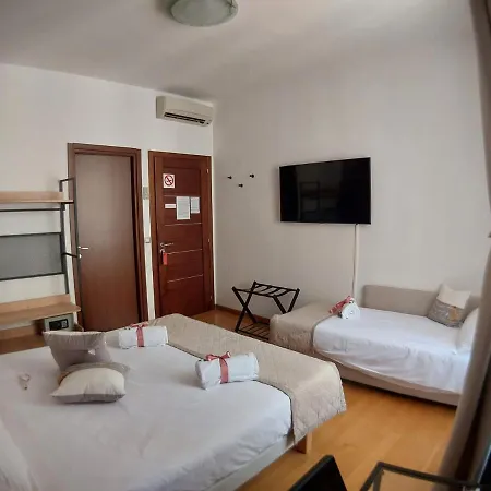 Gaudium Colosseo Bed and breakfast